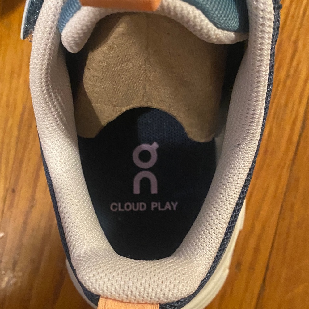 Kids On Running Running Shoes - Gray and Pink - Picture 3 of 6